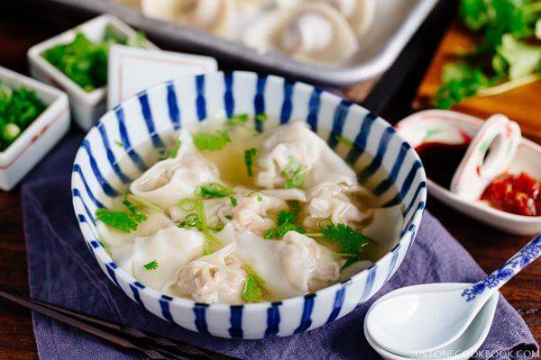 #1 Cách Nấu Hoành Thánh Ngon Theo "Chuẩn" Phong Cách Người Hoa