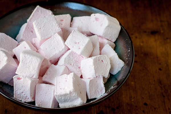 Cách làm kẹo dẻo Marshmallow dễ thương đơn giản chỉ 7 bươc ngay tại nhà