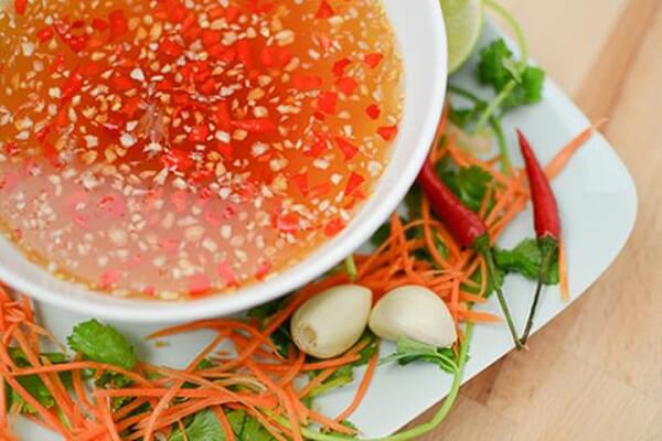 Nước mắm tỏi ớt cho các món Việt