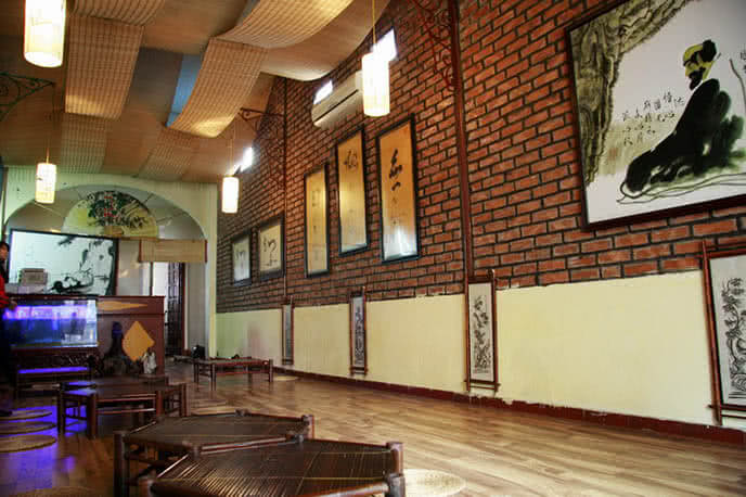 Không gian tại quán ăn chay Trúc Lâm Trai - một trong những quán chay ngon ở Hà Nội